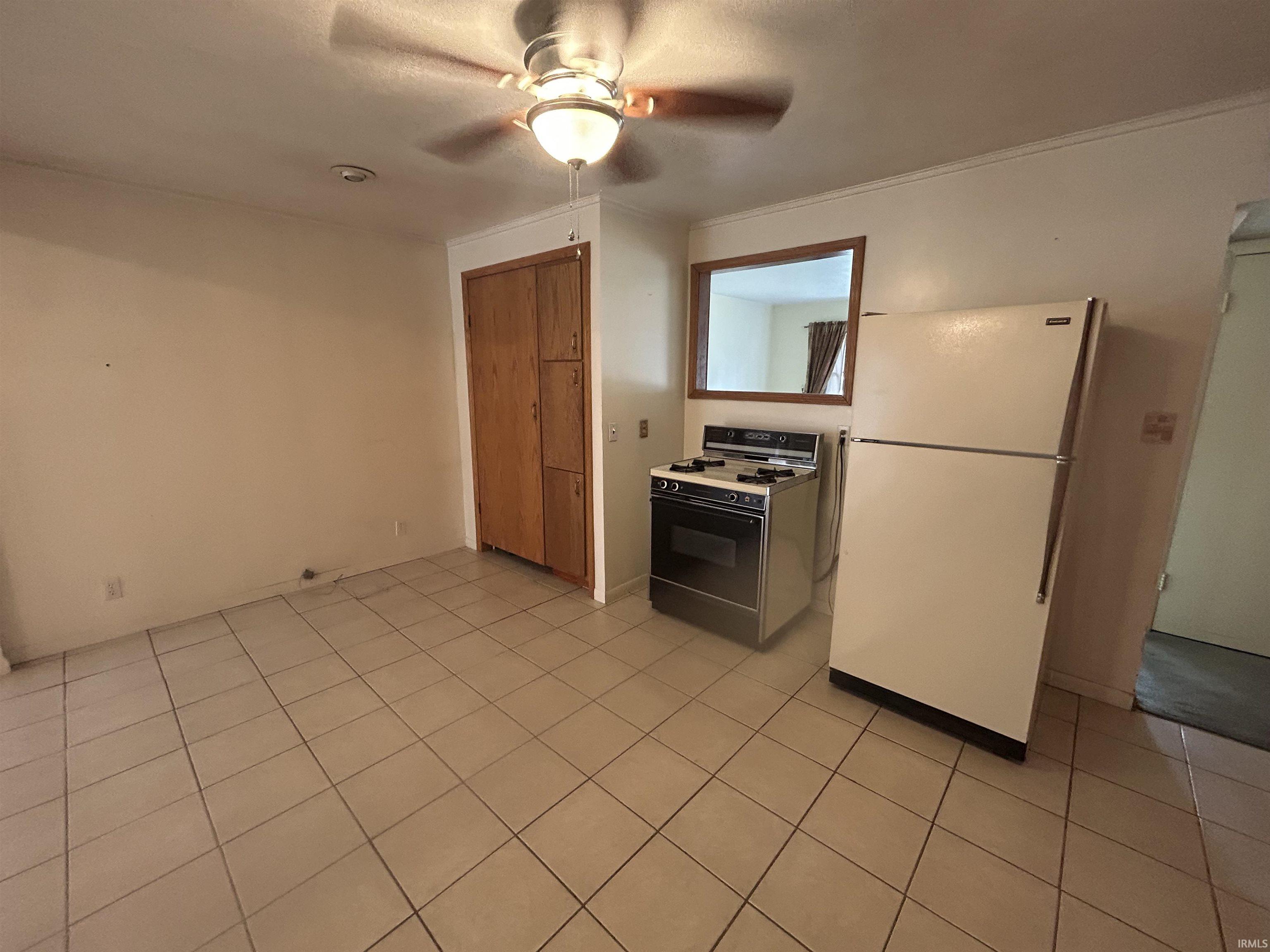 2107 Maplehurst Avenue Mishawaka IN 46545