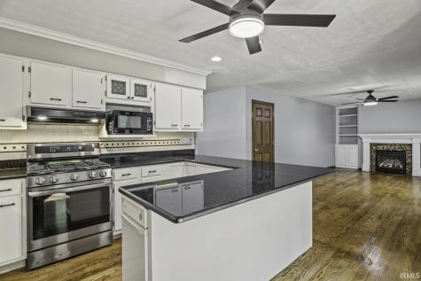 4158 Trees Drive Lafayette IN 47909