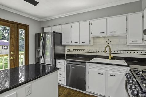 4158 Trees Drive Lafayette IN 47909