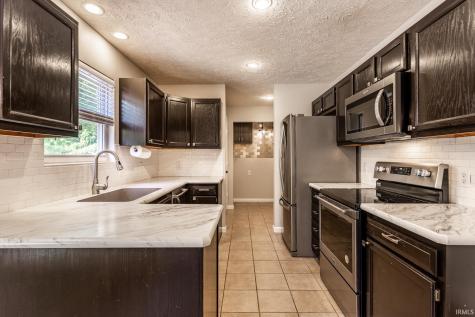 866 E Meadowlands Drive Ellettsville IN 47429