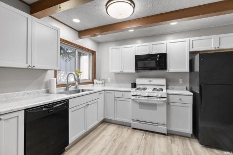 525 W Marion Street Monticello IN 47960