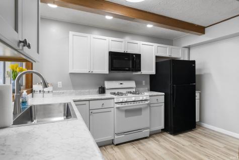 525 W Marion Street Monticello IN 47960