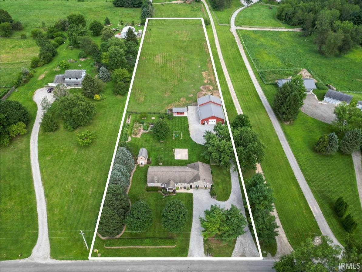 56360 County Road 33 Middlebury IN 46540