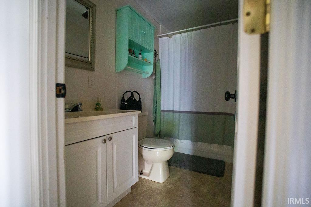 56360 County Road 33 Middlebury IN 46540