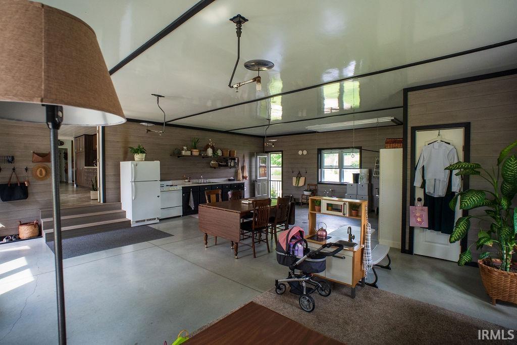 56360 County Road 33 Middlebury IN 46540
