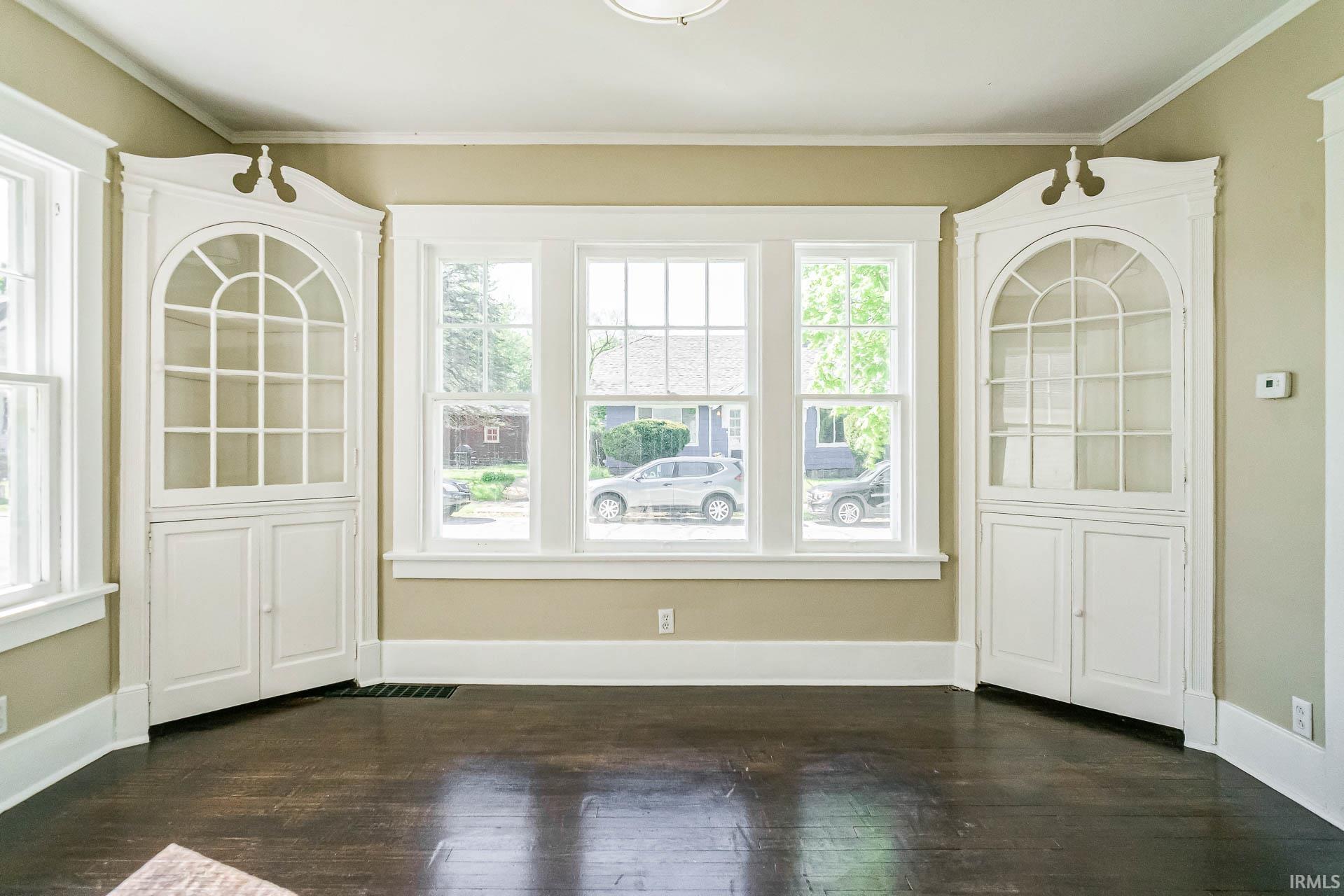 1202 Cleveland Avenue South Bend IN 46628