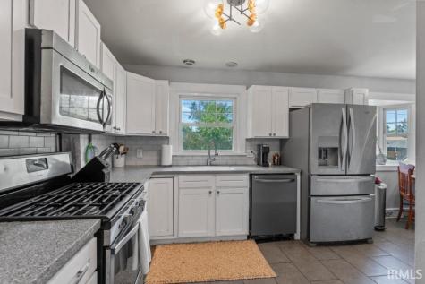 1311 Berkshire Drive South Bend IN 46614