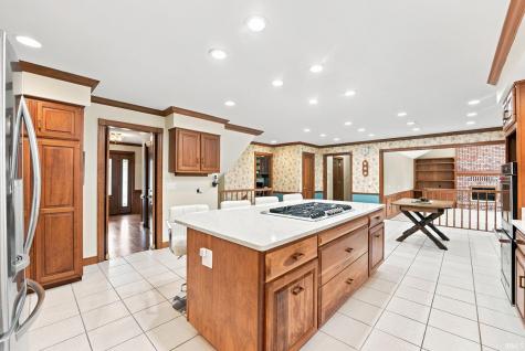 6409 Post Road Fort Wayne IN 46814