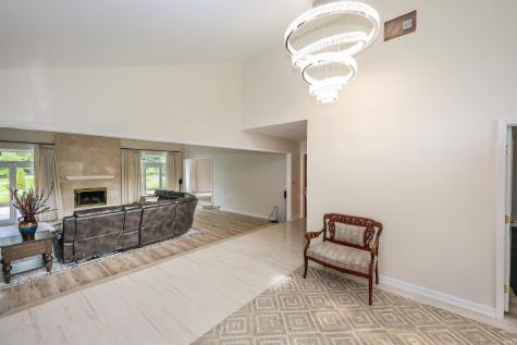 601 Choctaw Pass Fort Wayne IN 46825