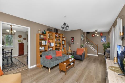 4837 Selkirk Drive South Bend IN 46614