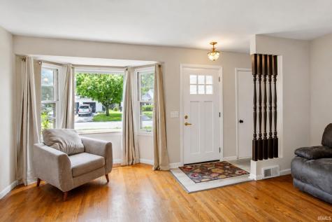 912 Crestview Place Lafayette IN 47905