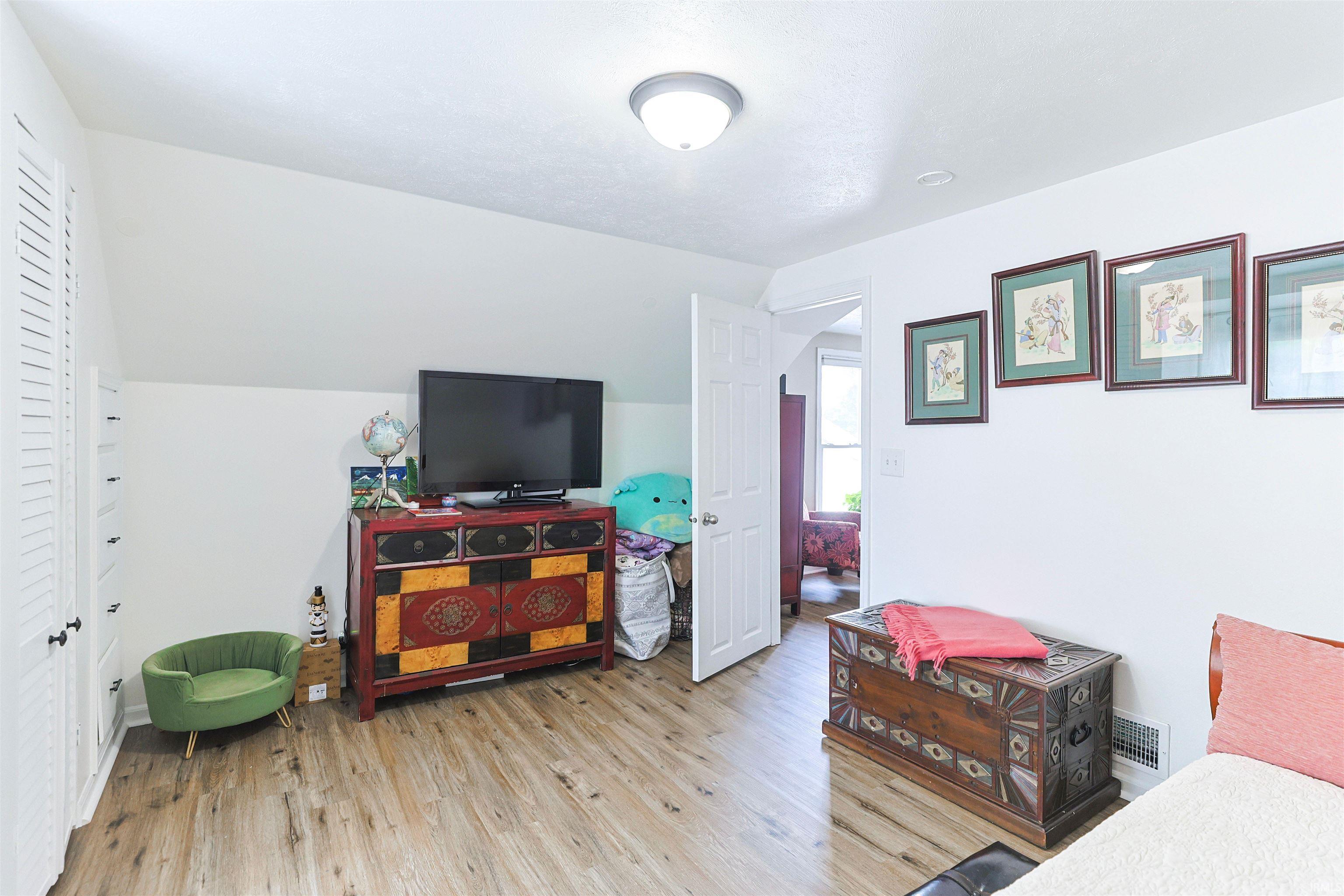 410 W Lawrence Street Mishawaka IN 46545