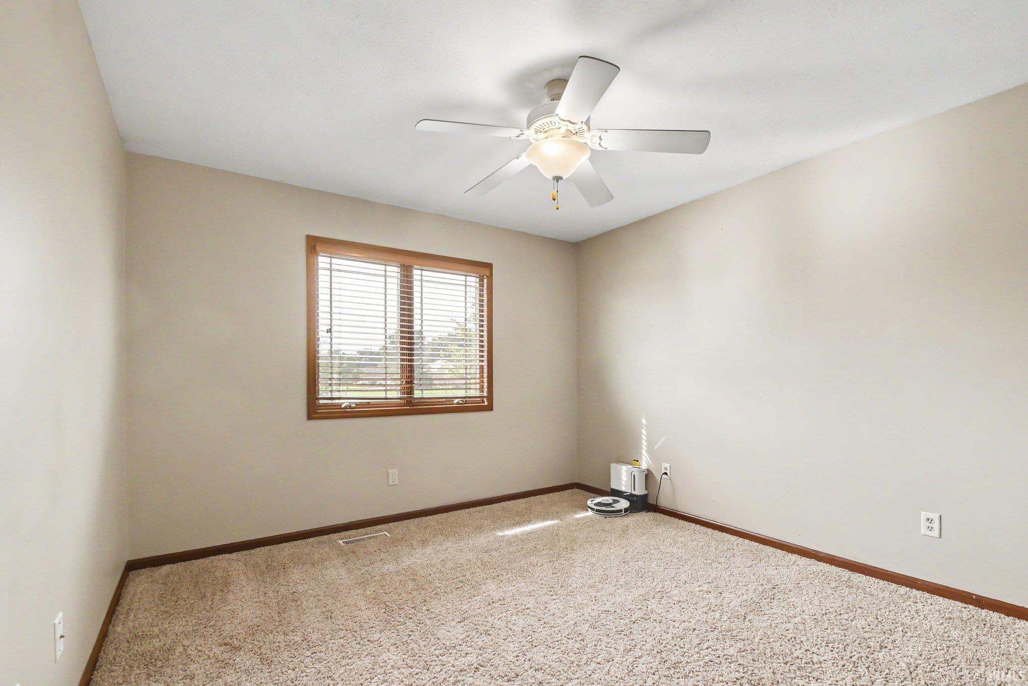 30081 Quail Pointe Drive Granger IN 46530