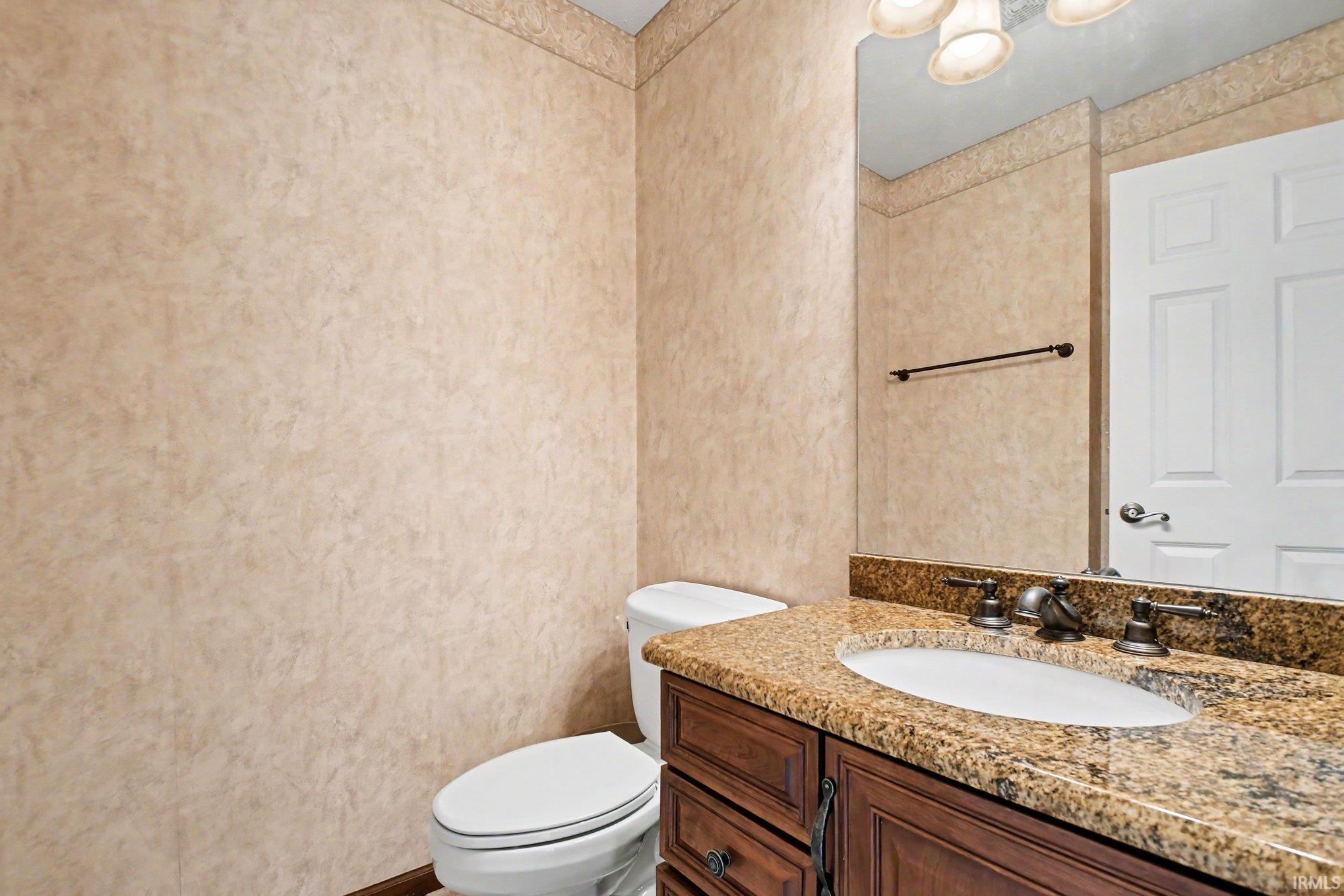 30081 Quail Pointe Drive Granger IN 46530