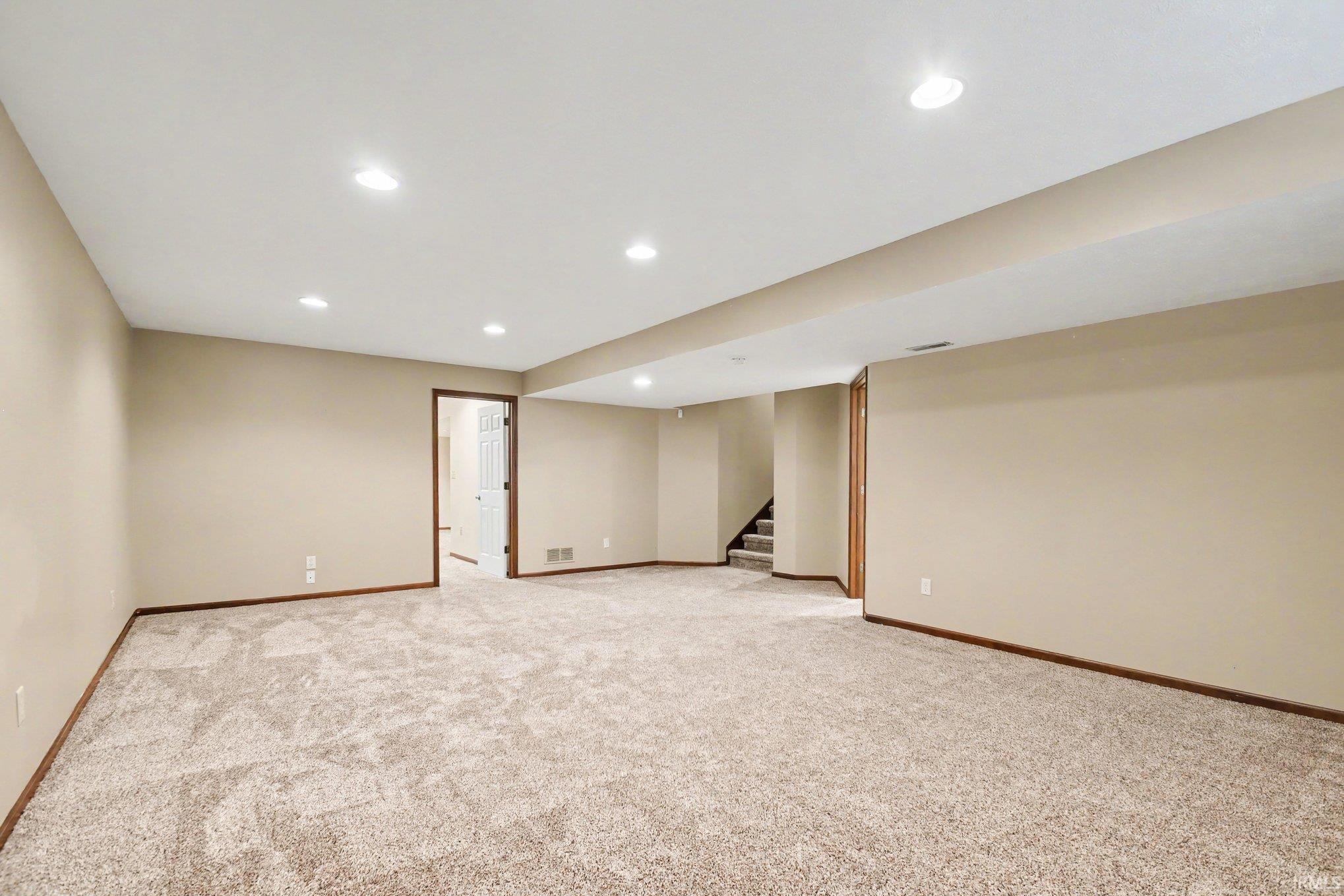 30081 Quail Pointe Drive Granger IN 46530