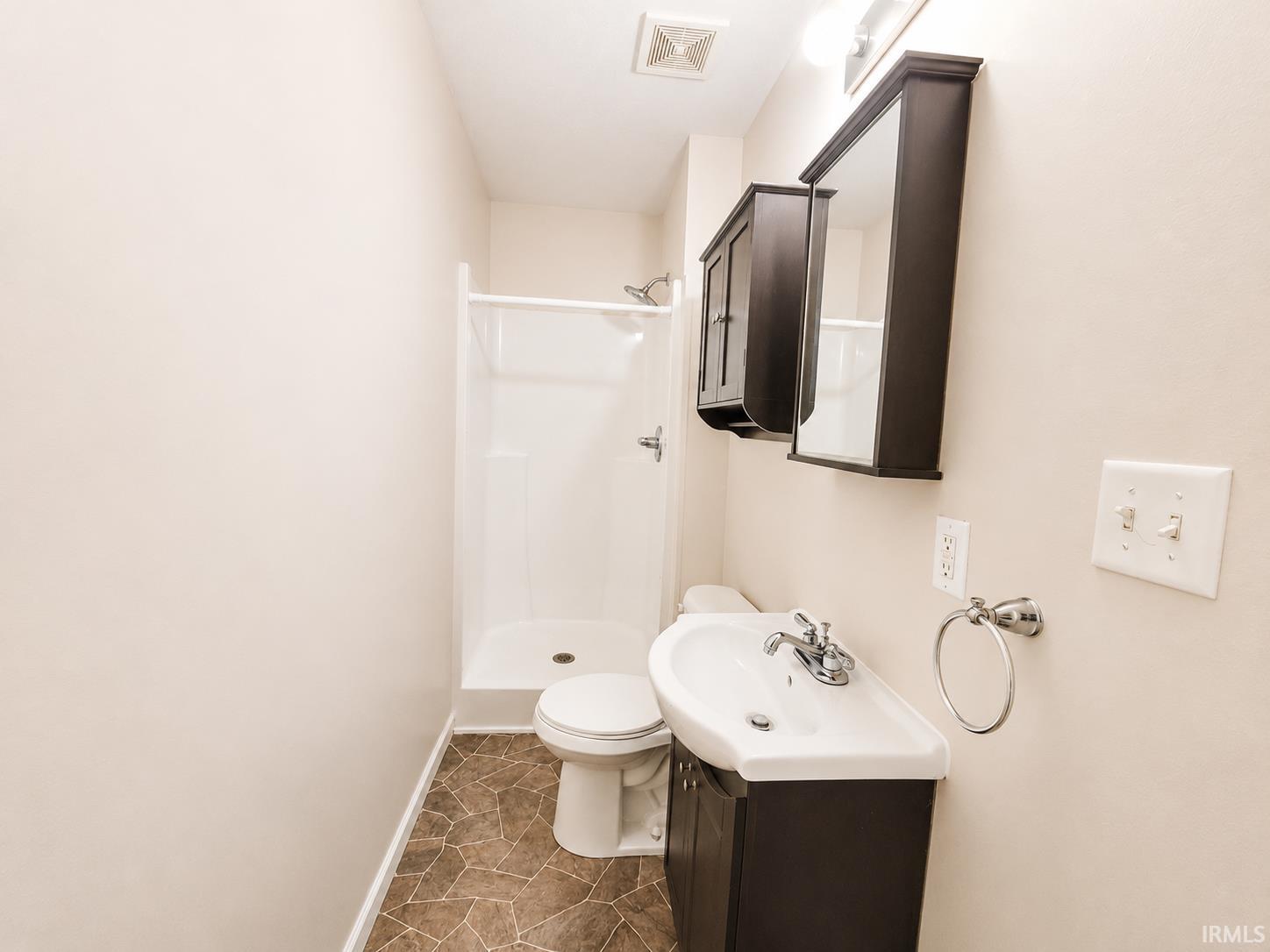 1207 Manchester Drive South Bend IN 46615
