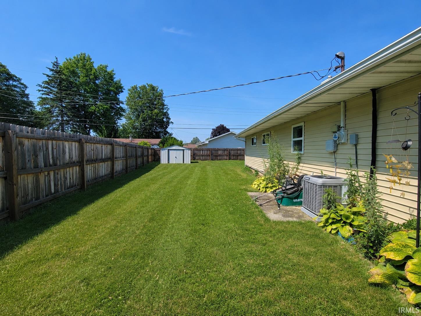 1207 Manchester Drive South Bend IN 46615