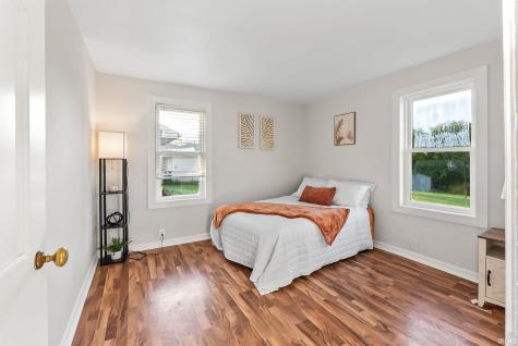 8032 N Clinton Street Fort Wayne IN 46825