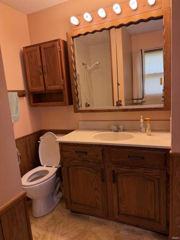 6105 N State Road 59 Linton IN 47441