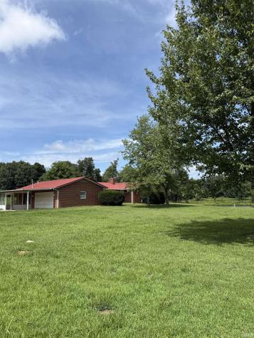 6105 N State Road 59 Linton IN 47441