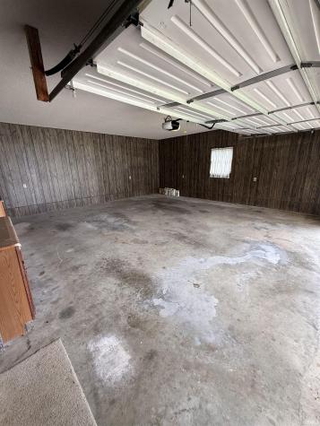 6105 N State Road 59 Linton IN 47441