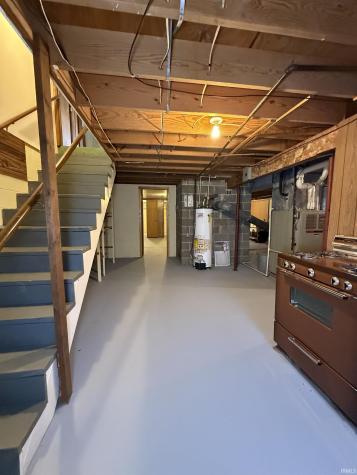 6105 N State Road 59 Linton IN 47441