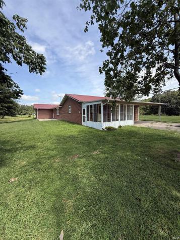 6105 N State Road 59 Linton IN 47441