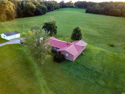 6105 N State Road 59 Linton IN 47441