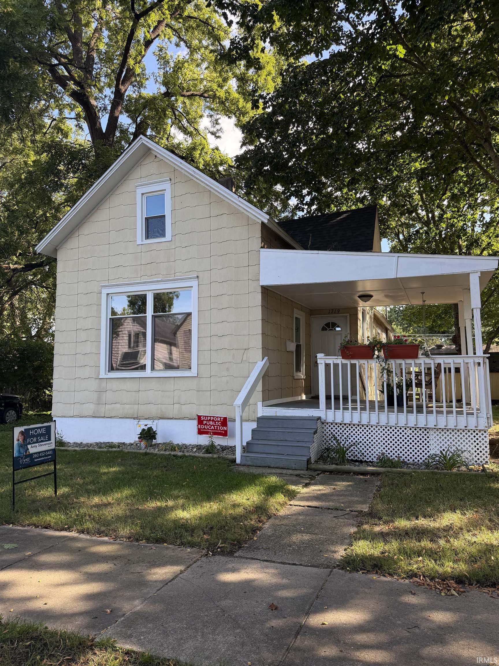 1719 Howell Street Fort Wayne IN 46808