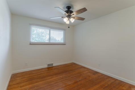 1922 S Lombard Avenue Evansville IN 47714