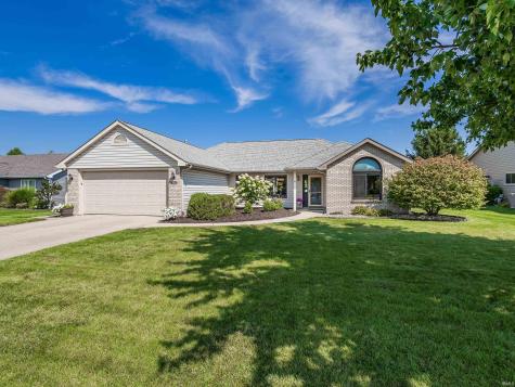 9826 White Hill Court Fort Wayne IN 46804