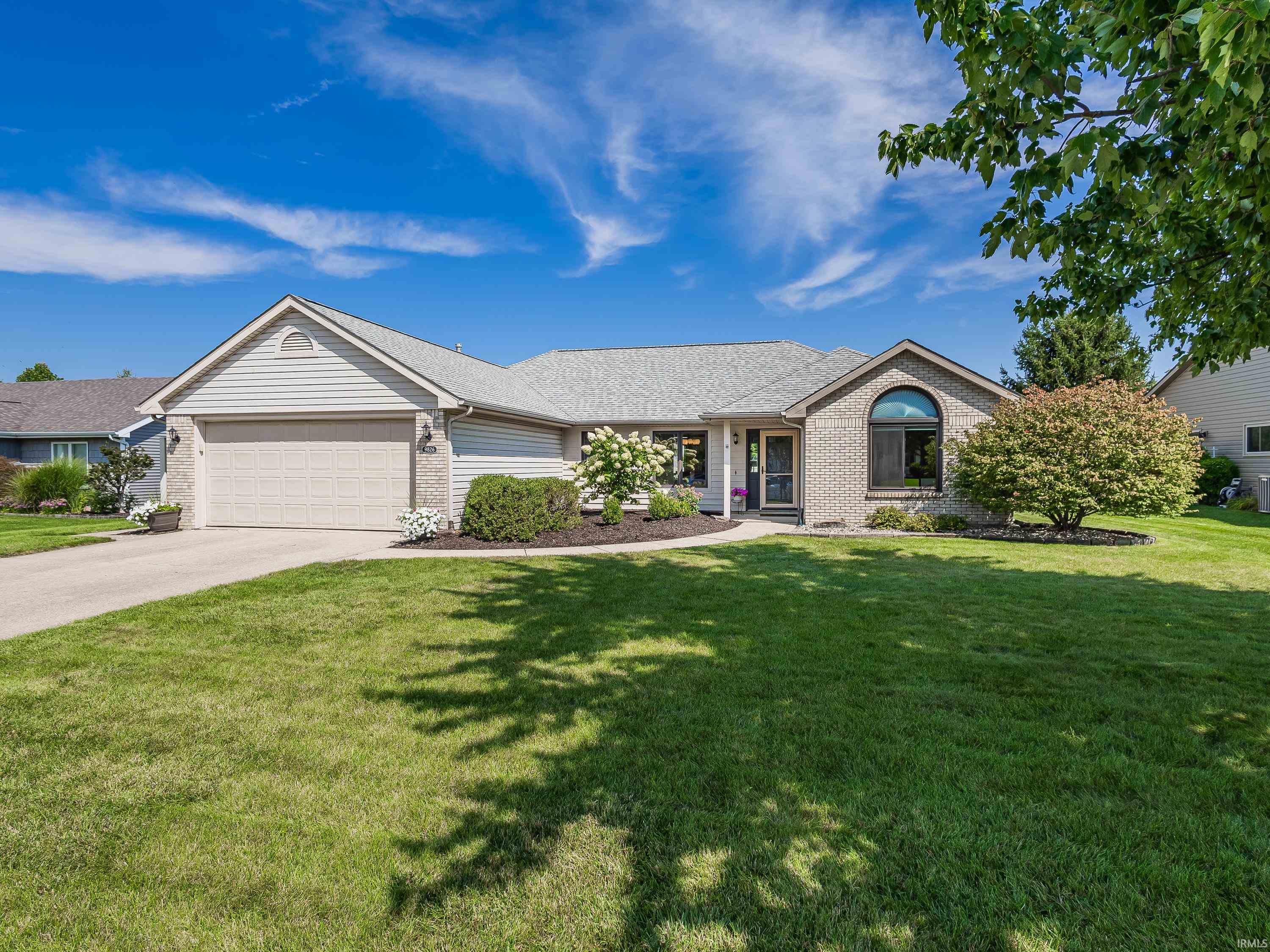 9826 White Hill Court Fort Wayne IN 46804