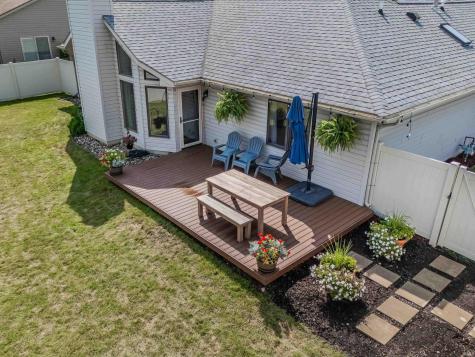 9826 White Hill Court Fort Wayne IN 46804