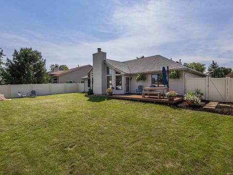 9826 White Hill Court Fort Wayne IN 46804