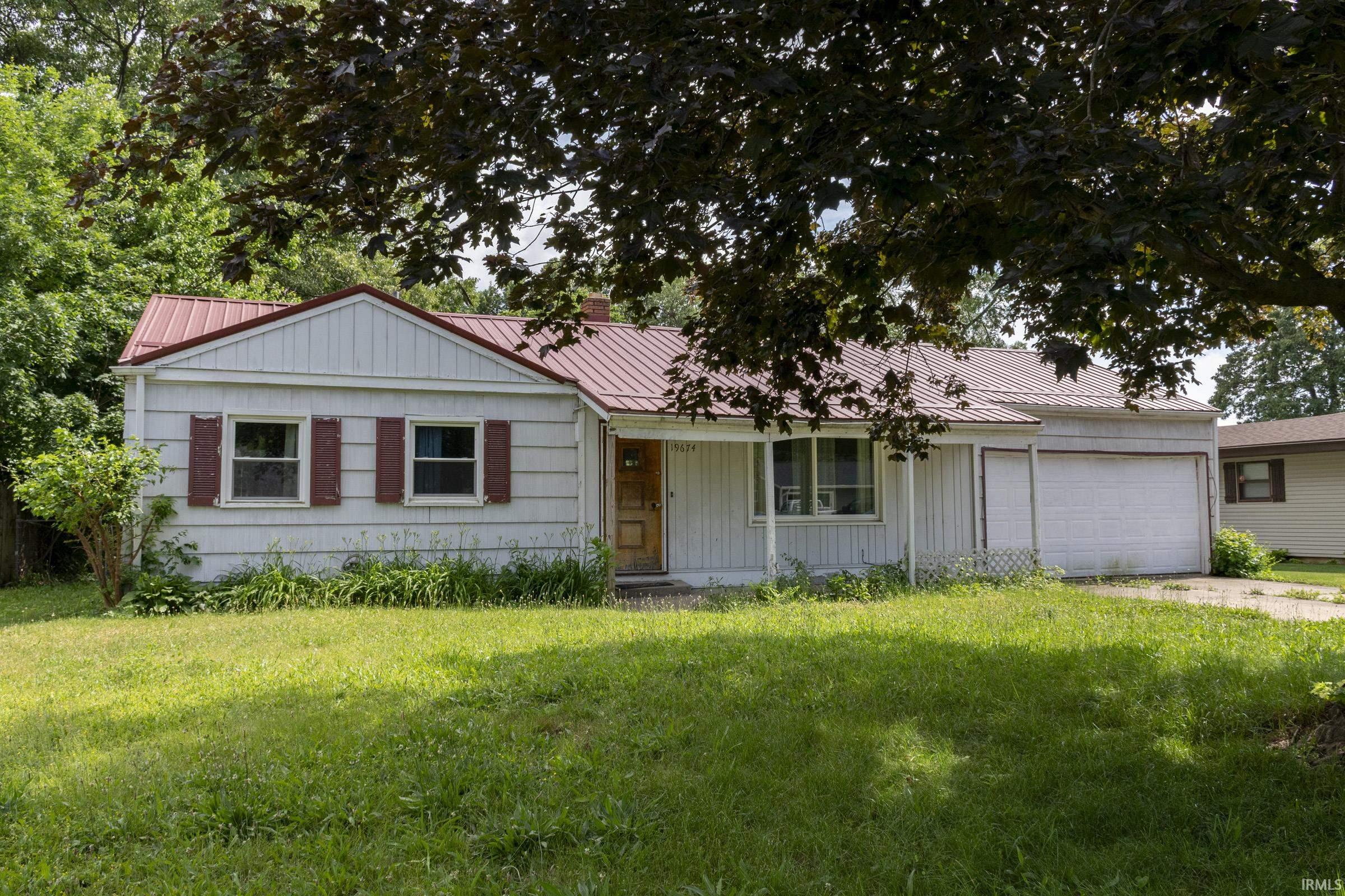 19674 Dubois Avenue South Bend IN 46637