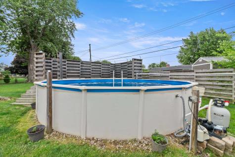 210 E North E Street Gas City IN 46933