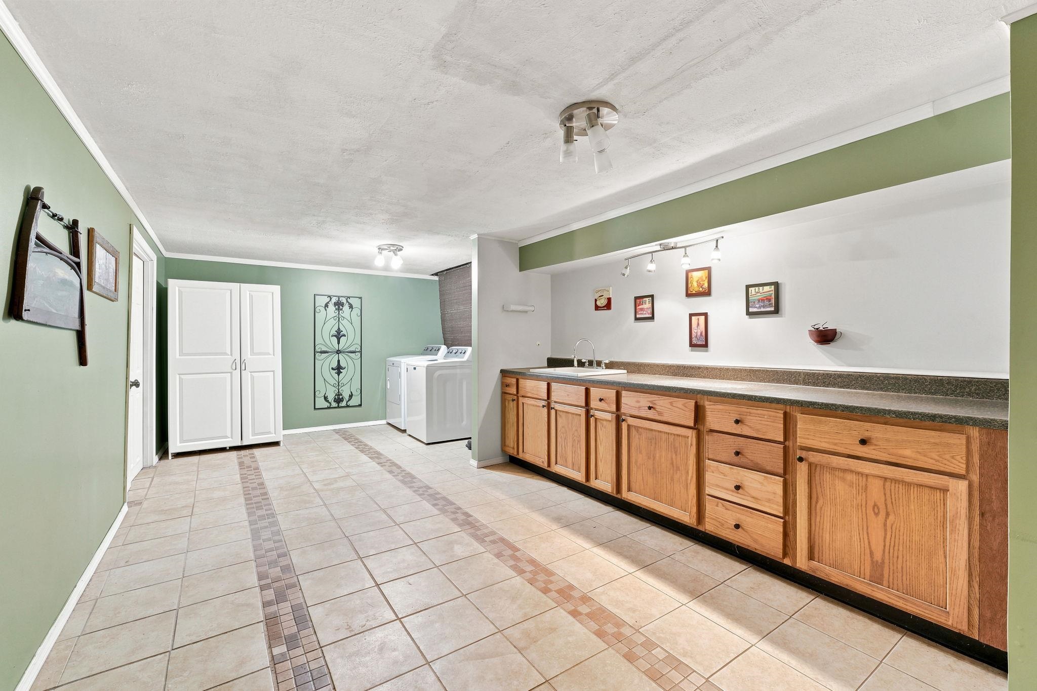 20181 Miller Road South Bend IN 46614