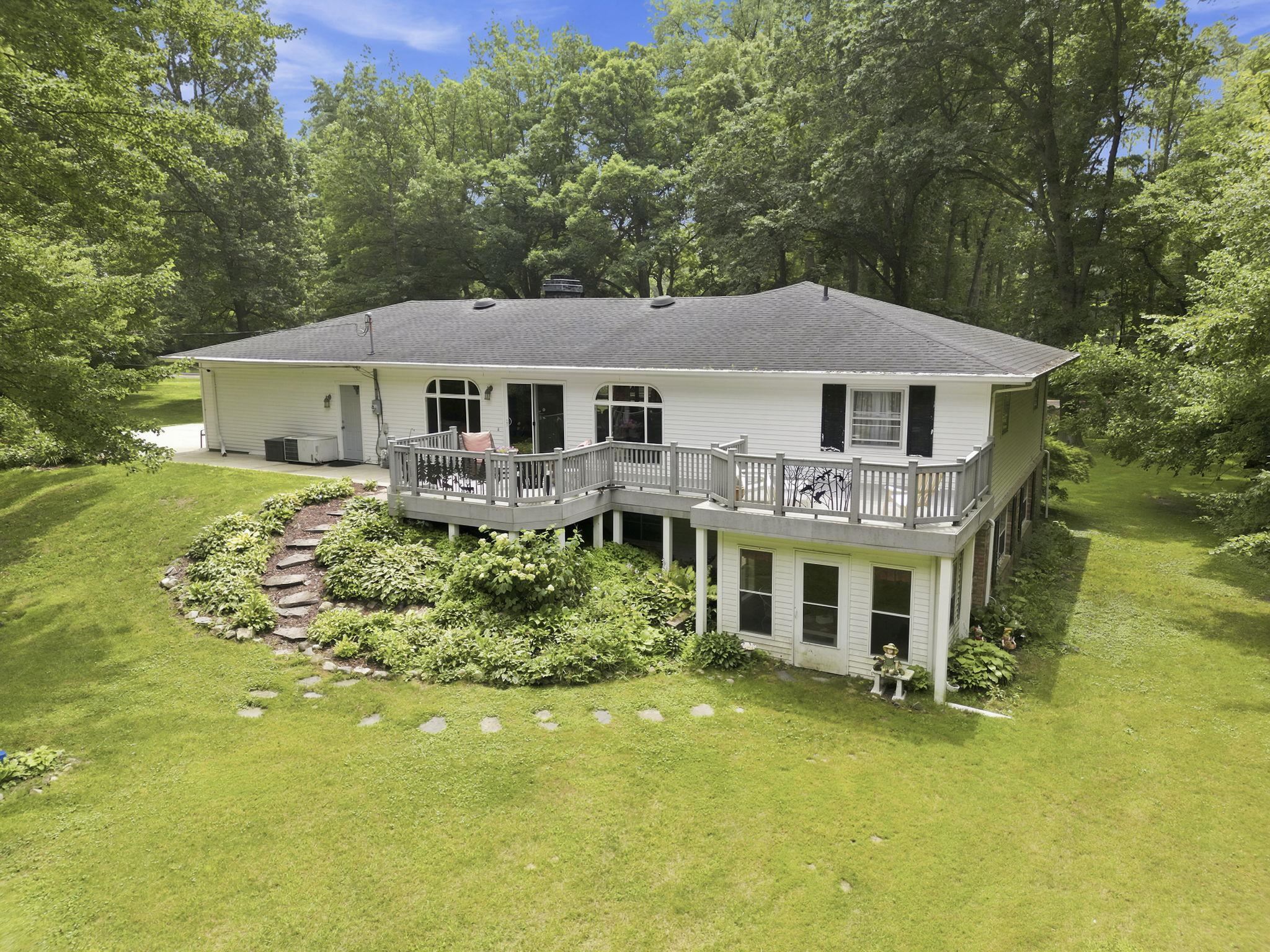 20181 Miller Road South Bend IN 46614