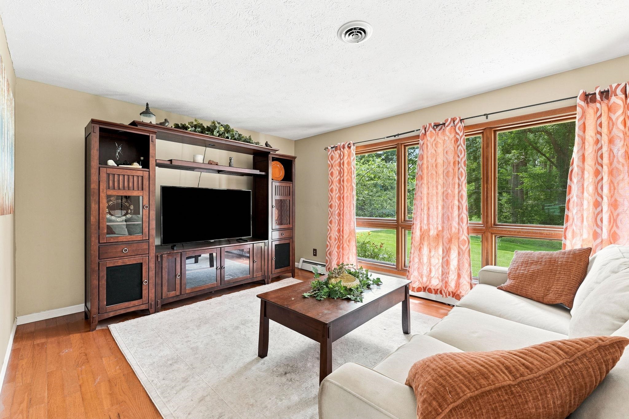 20181 Miller Road South Bend IN 46614
