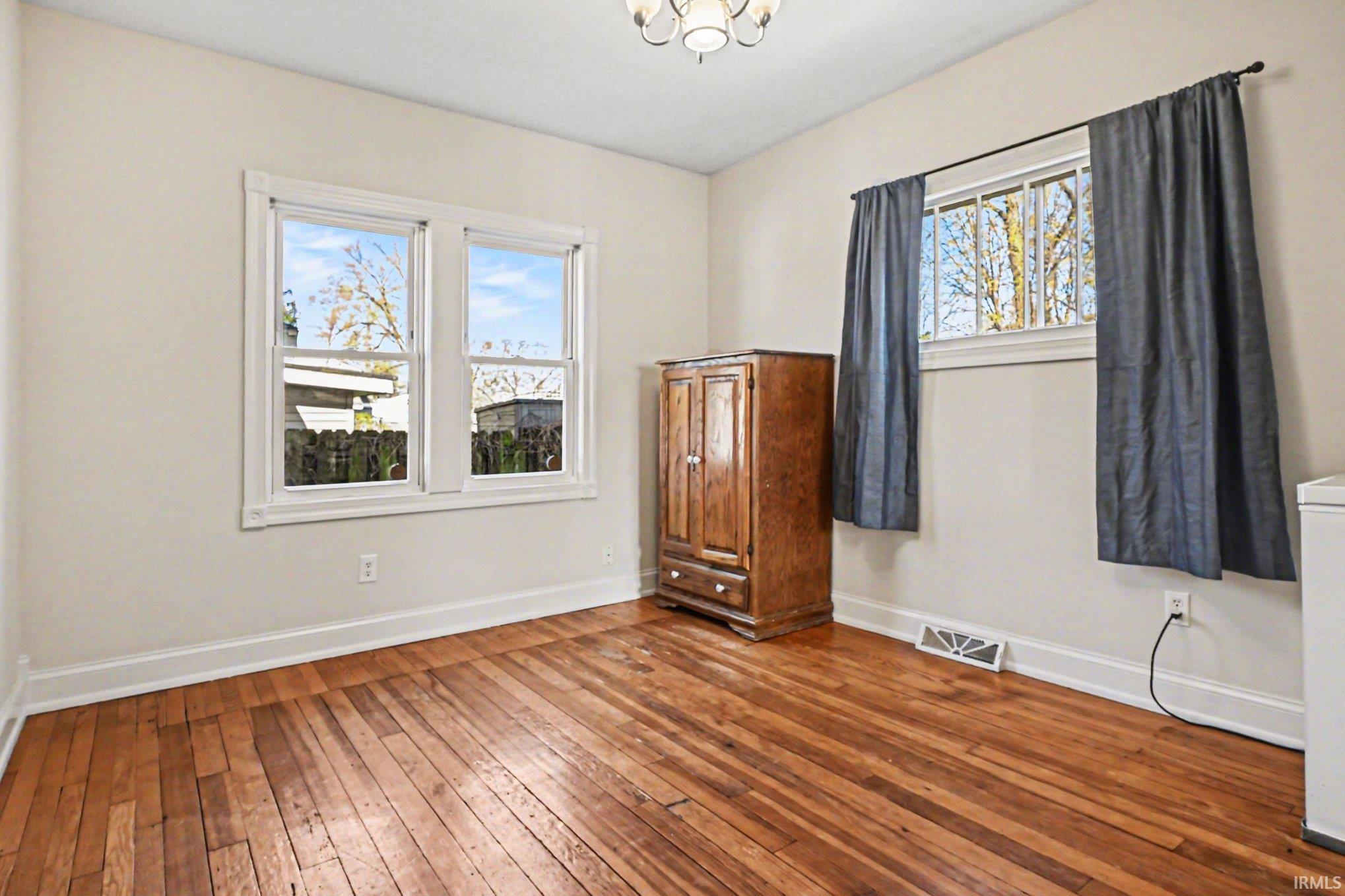 1736 Lincolnway W Osceola IN 46561