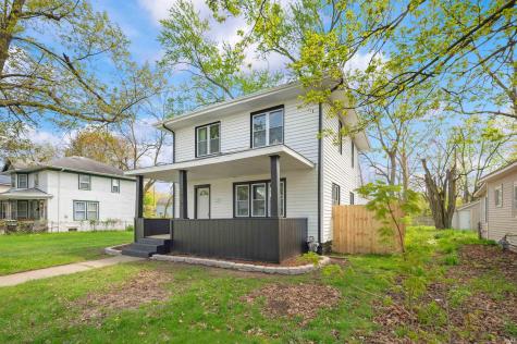 1214 Cedar Street South Bend IN 46617