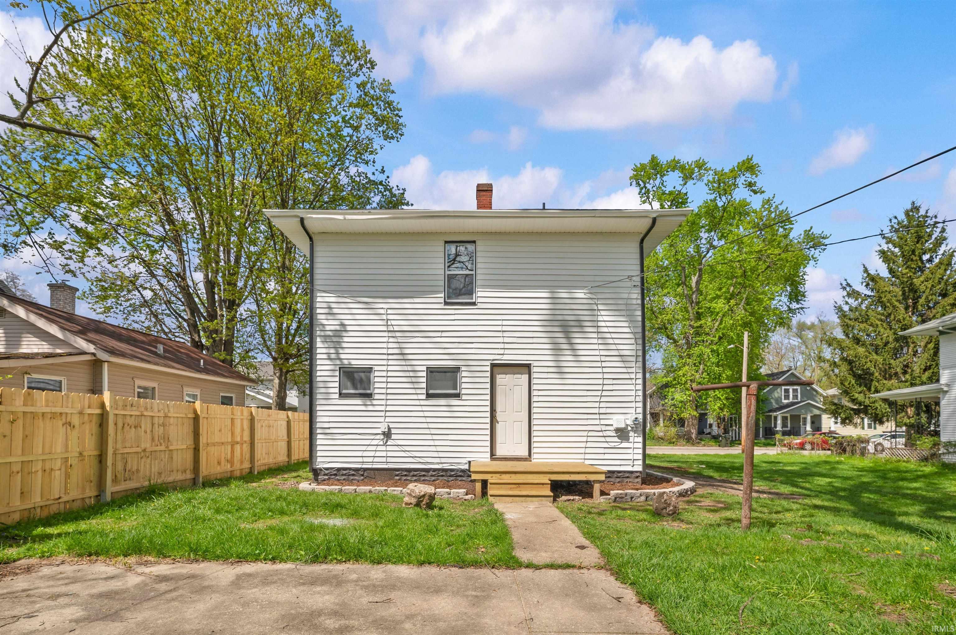 1214 Cedar Street South Bend IN 46617