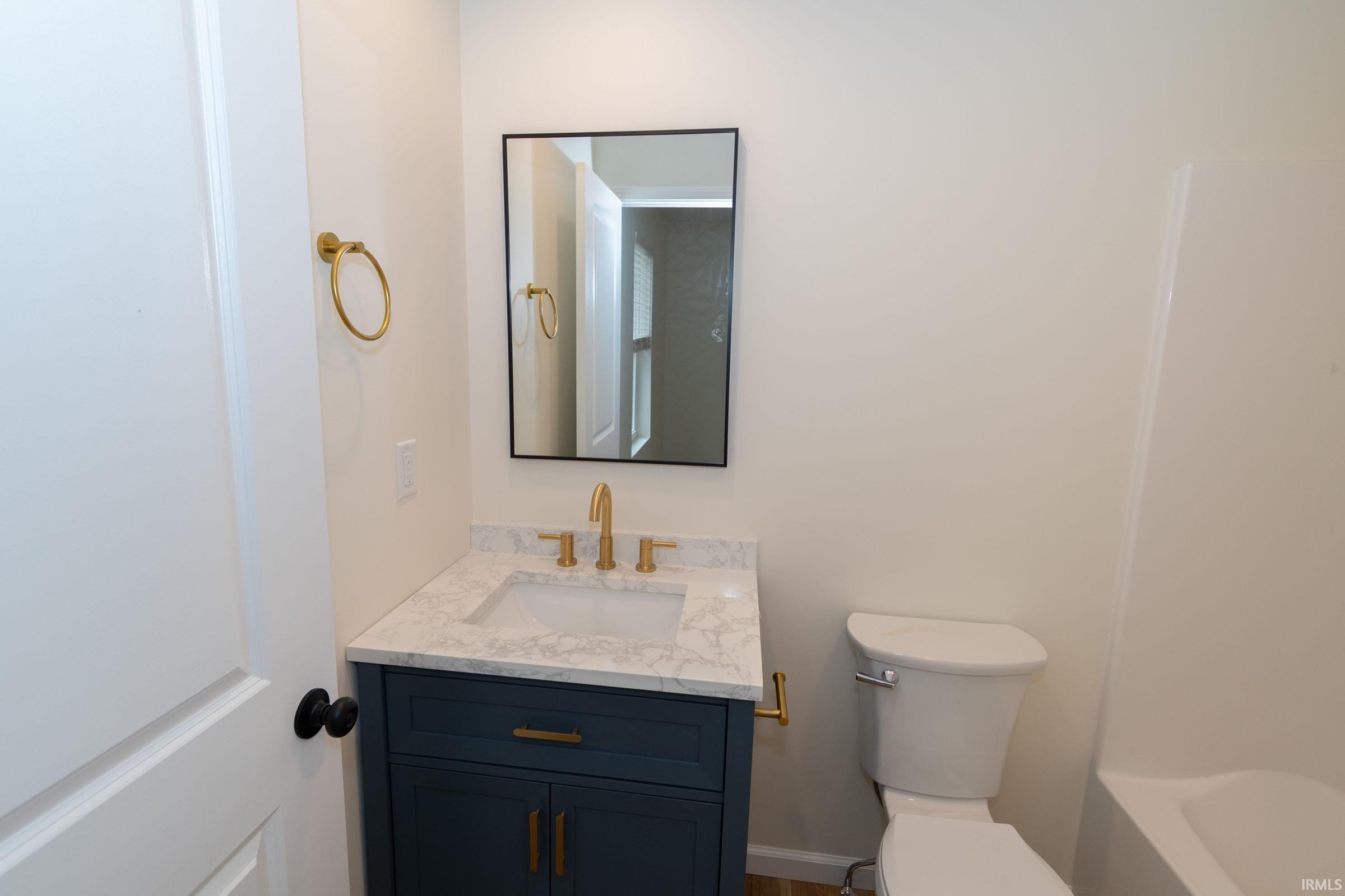 1105 Edwardsburg Avenue Elkhart IN 46514