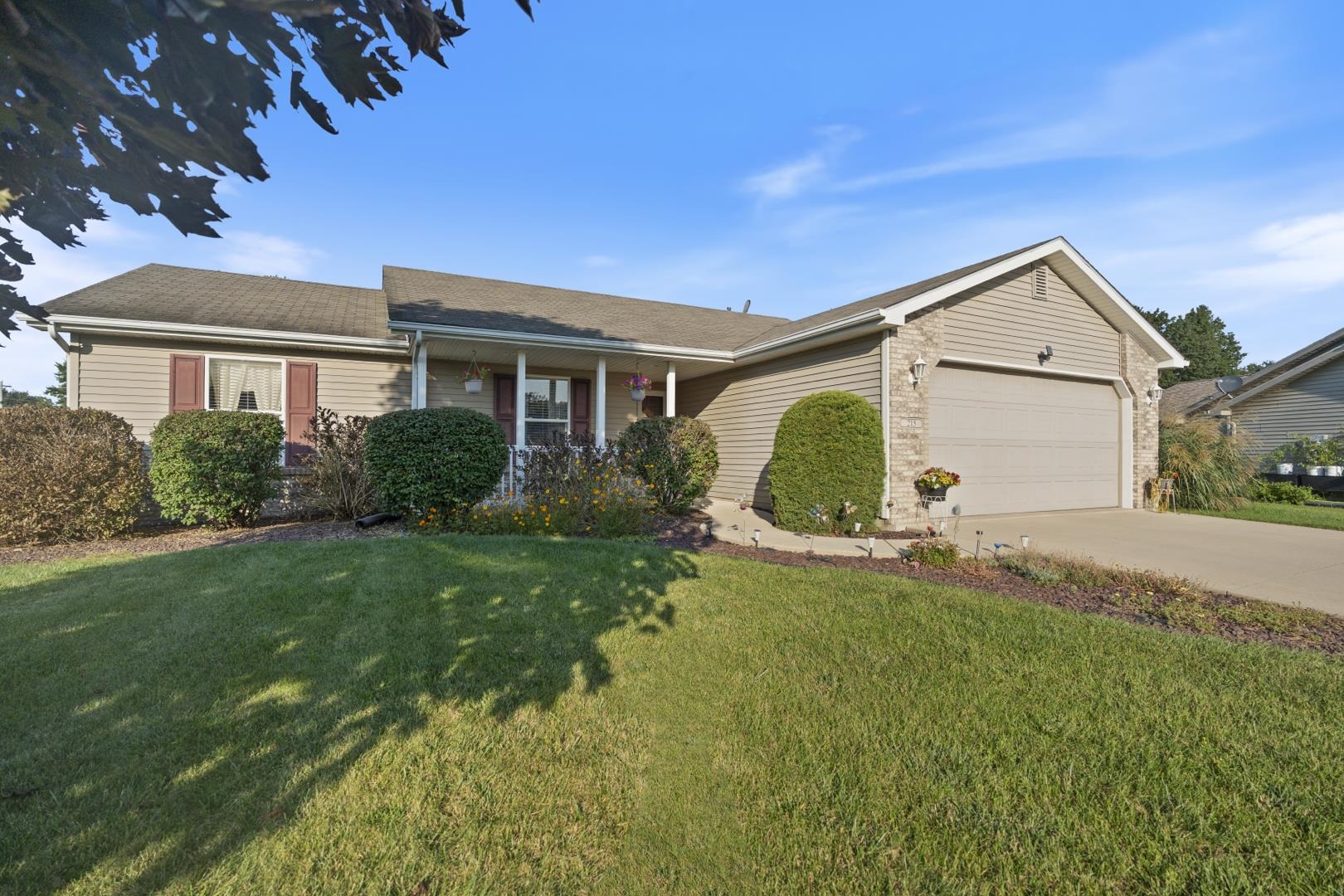215 Tecumseh Street Warsaw IN 46582