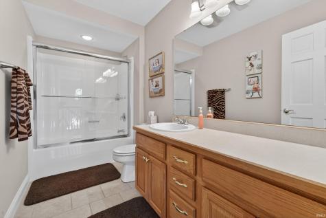 1493 E Crane Pond Drive Marion IN 46952