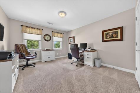 1493 E Crane Pond Drive Marion IN 46952