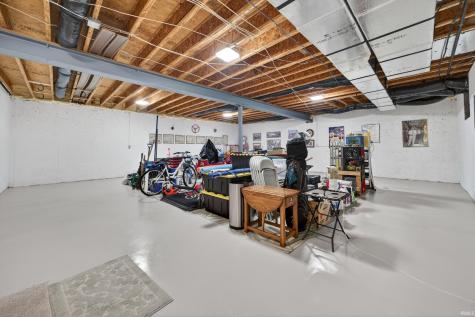1493 E Crane Pond Drive Marion IN 46952