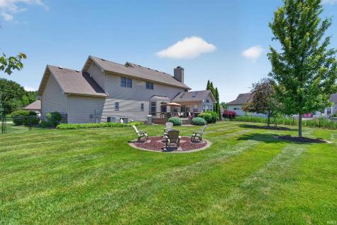 1493 E Crane Pond Drive Marion IN 46952