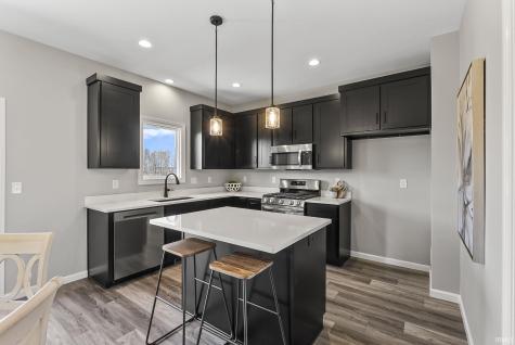 805 Zenos Boulevard Fort Wayne IN 46818