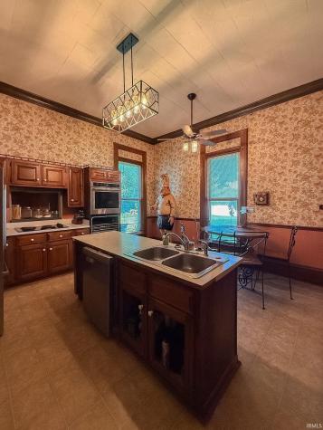 4814 New Harmony Road Evansville IN 47720